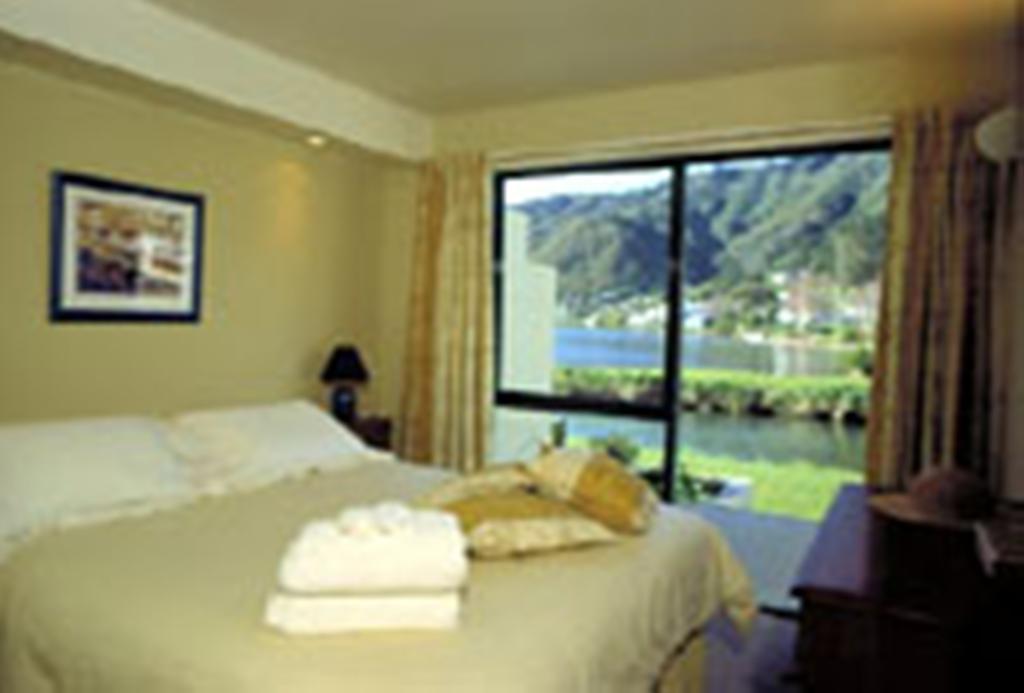 Apartments On The Waterfront Picton Room photo